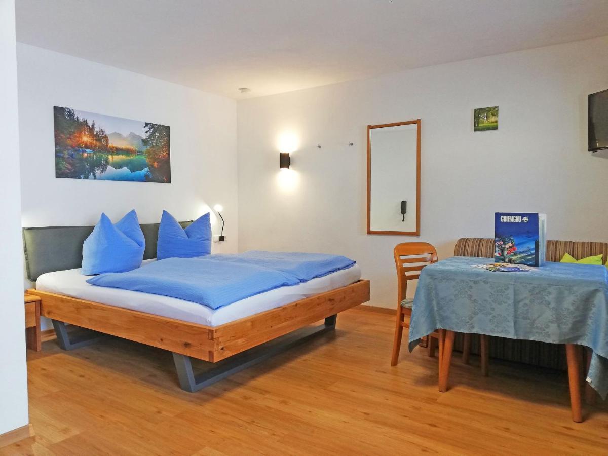 Ferienwohnung Beim Raffner Руполдинг Екстериор снимка