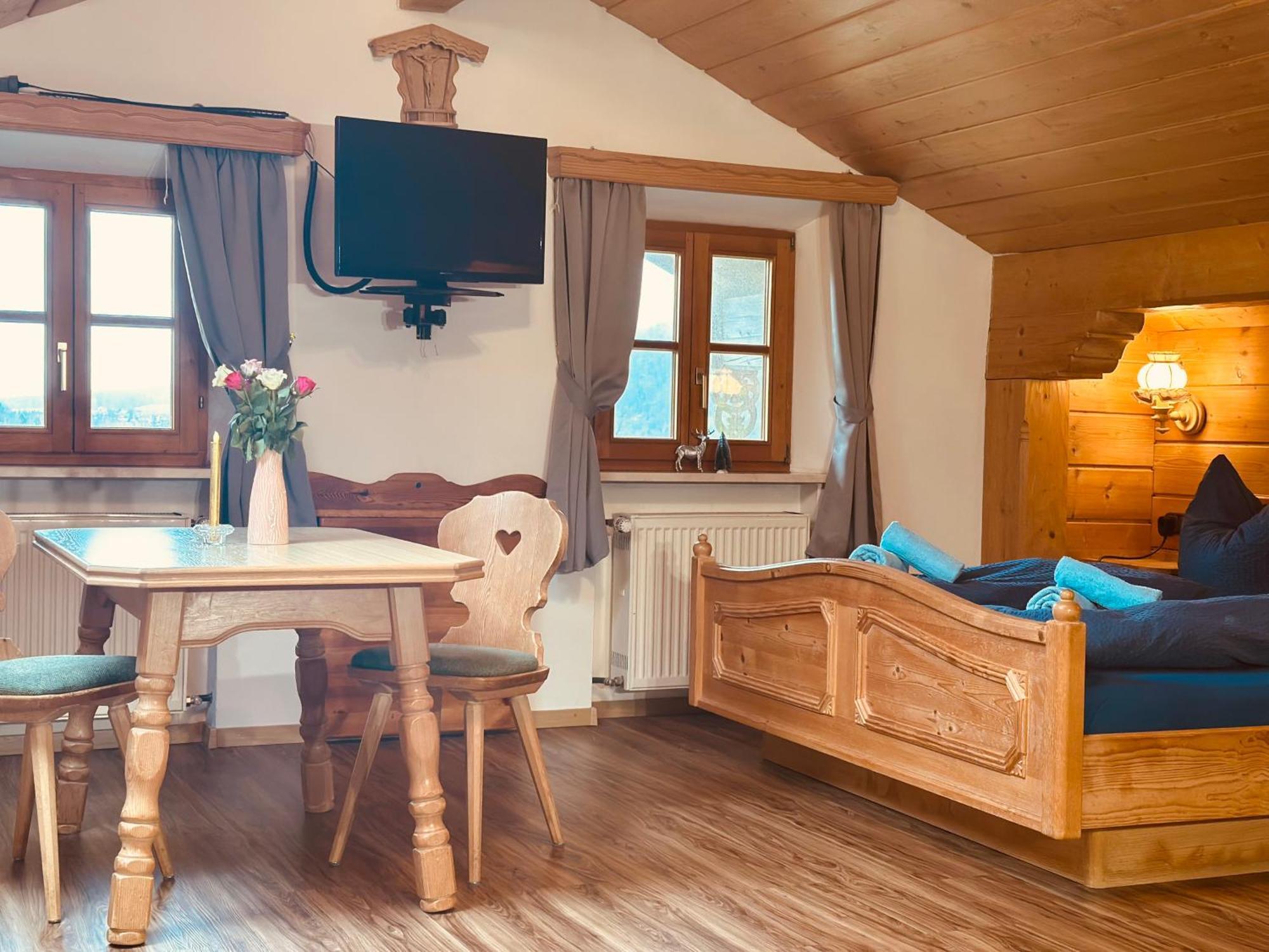 Ferienwohnung Beim Raffner Руполдинг Стая снимка