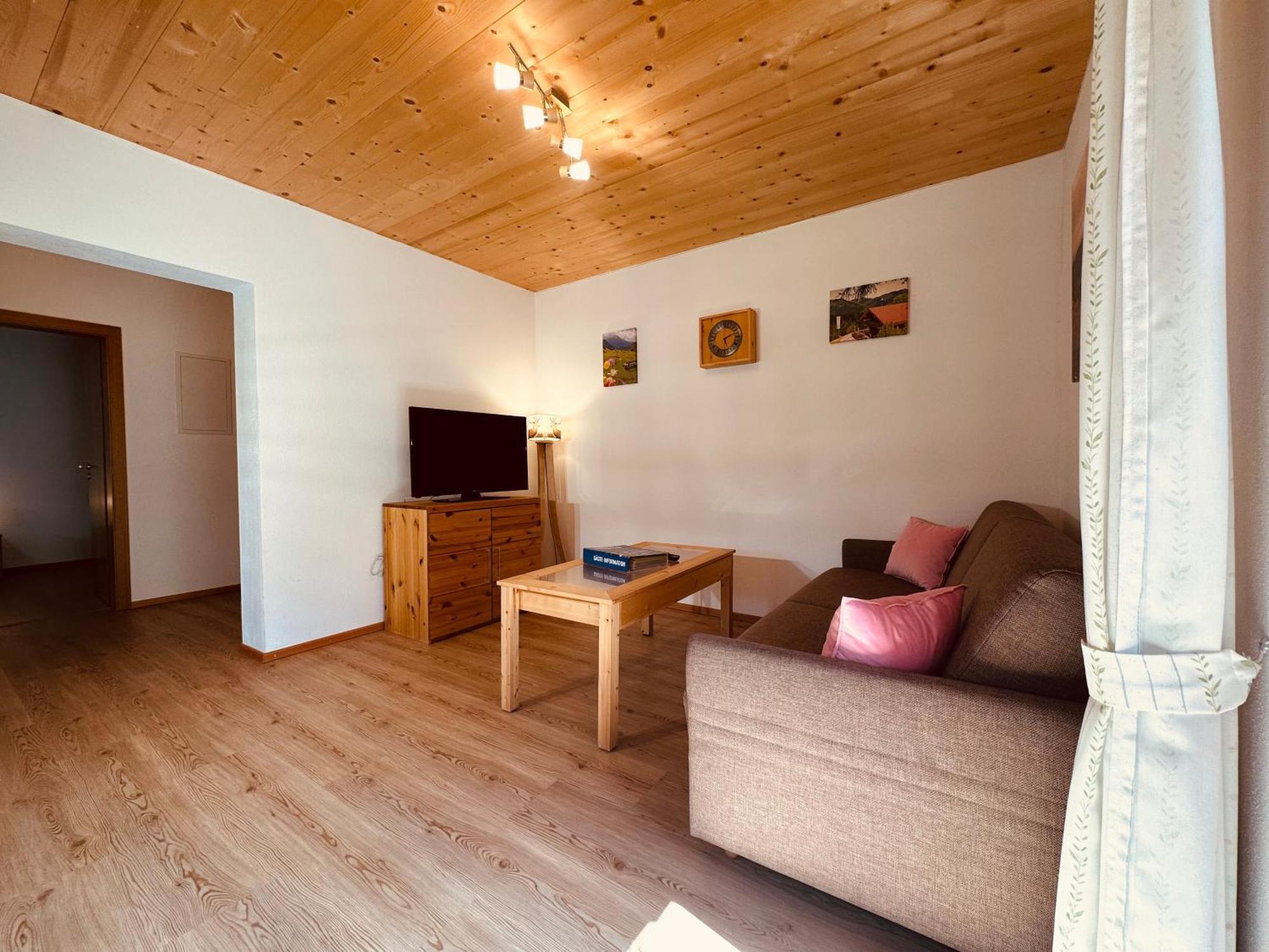 Ferienwohnung Beim Raffner Руполдинг Стая снимка